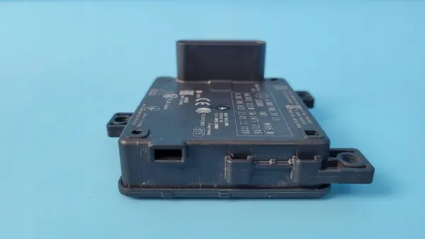 Mercedes Distronic Radarsensor OEM A0009051019 image 3