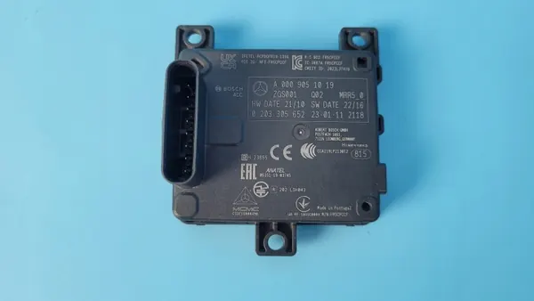 Mercedes Distronic Radarsensor OEM A0009051019 image 7