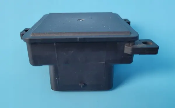 Mercedes Distronic Radarsensor OEM A0009051019 image 9