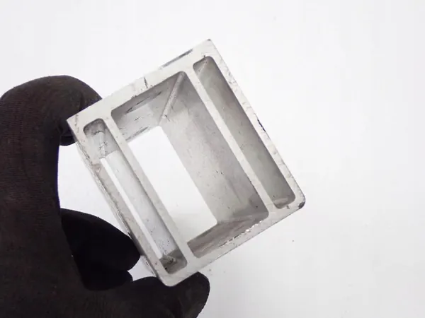 Zone d'impact Pare-chocs MG 4 EV 23R OEM image 4