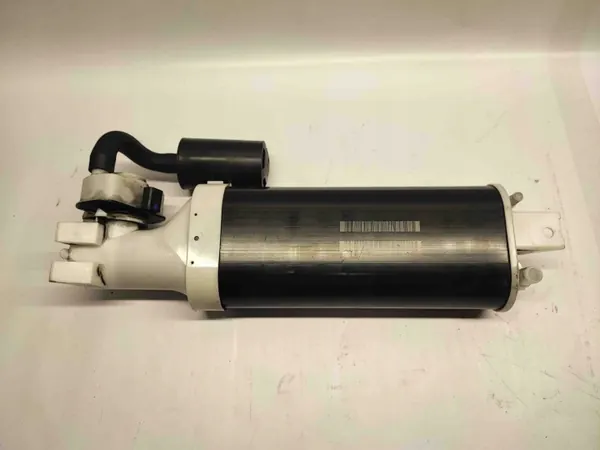 Dodge Challenger Kraftstoffdampffilter OEM P68231653AC image 8