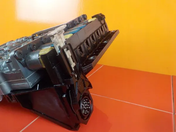 BMW E90 2.0 B Mechatronics 1071128316 image 4