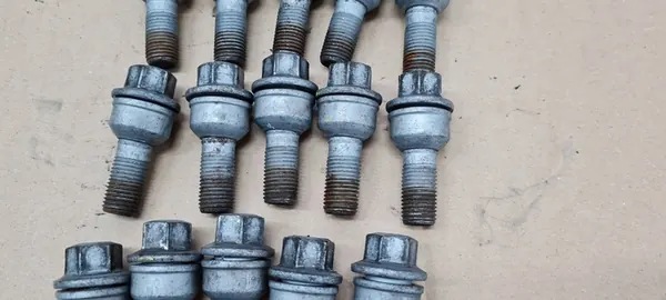 SQ8 4M Q8 Boulons de roue 20 pcs 8R0601295 Audi VW image 10