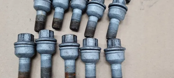 SQ8 4M Q8 Boulons de roue 20 pcs 8R0601295 Audi VW image 4