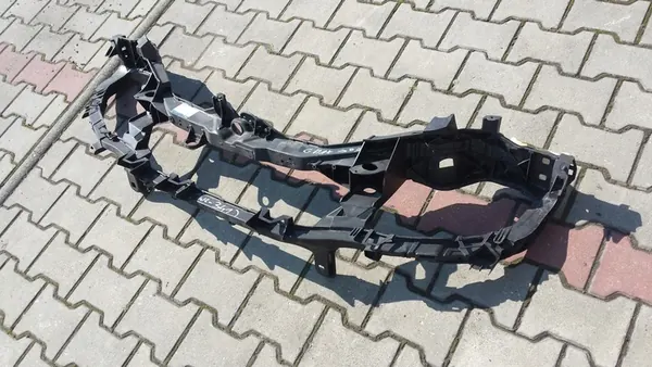 Reforço Frontal Ford C-MAX image 3