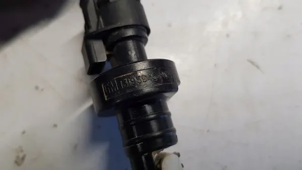 Capteur de niveau de liquide Opel Zafira C 13195945 image 6