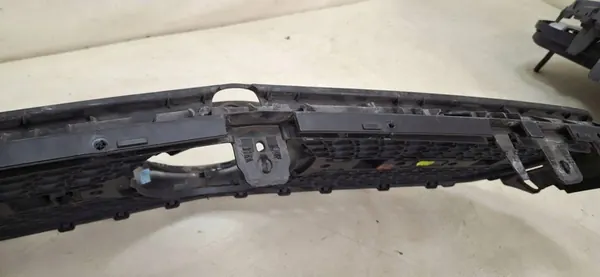 Griglia Mercedes-Benz OE A2388880300 image 8