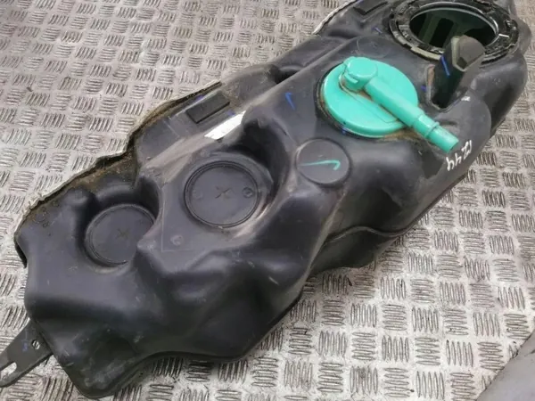Kraftstofftank OEM 9841077780 für Peugeot 3008 II 2022 image 4
