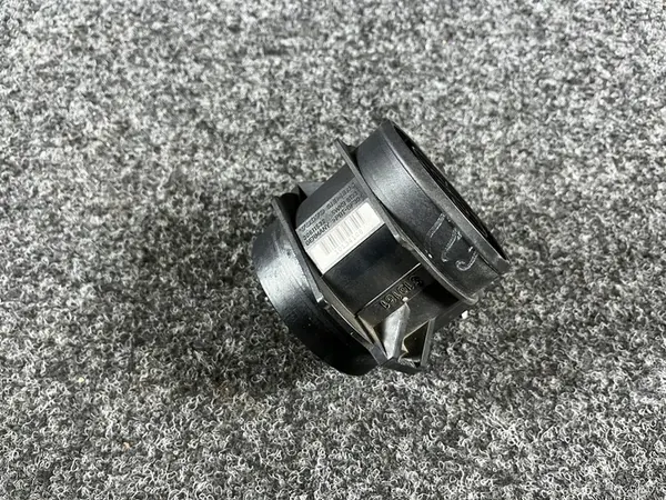 Luftmassenmesser Volvo V40 S40 2.0T image 2