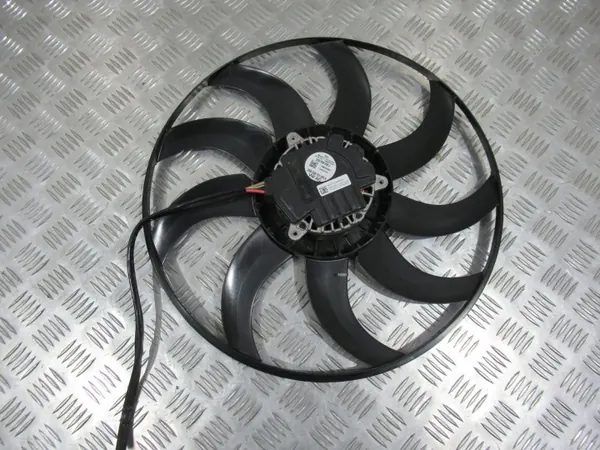 Ventilateur de radiateur Audi OE OEM 2Q0959455J - Occasion image 4