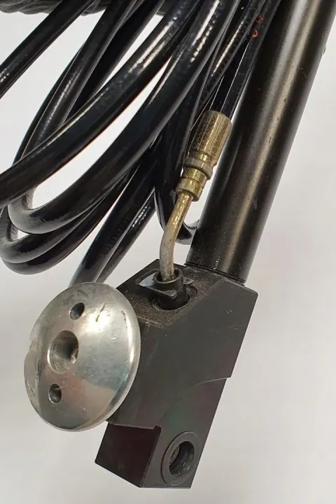 OEM 11 höger takaktuator för Mercedes W209 image 3