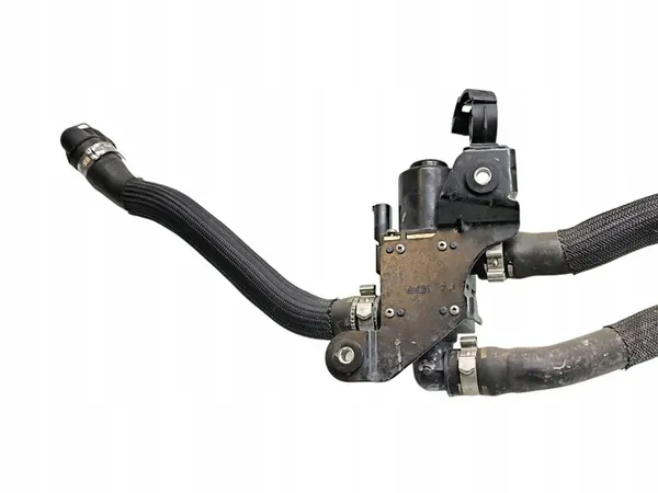 Alfa Romeo Giulia 2019 Koelvloeistofregelklep OEM 50560344 image 4