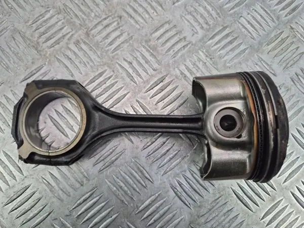 Kolv med Stång OEM 0821RA Mercedes C280 image 2