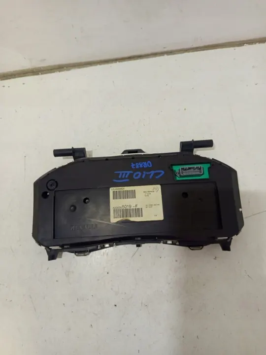 Cuentahoras OEM 8200305019F para Renault Clio III 1.6 image 4