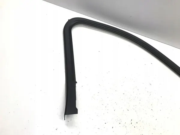 BMW X1 U11 2023 dörrfönsterram vänster fram OEM image 3