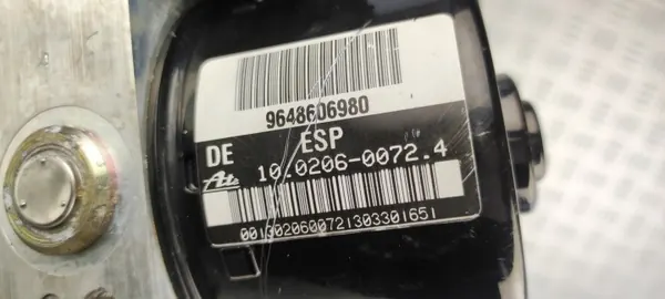 Pompe ABS ESP OEM 9648606980 pour Citroen C5 I image 5