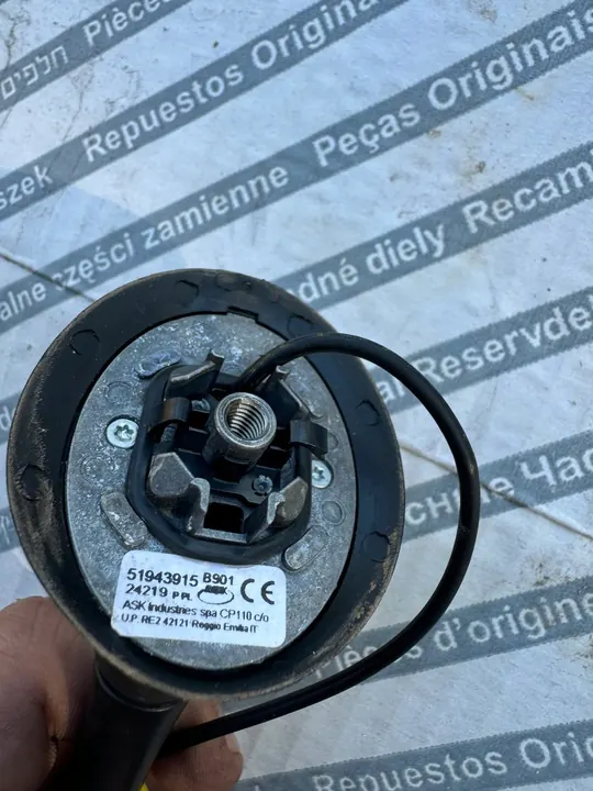 Antena de teto FIAT PANDA III 51943915 image 3