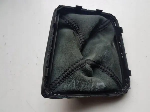 Pomo de cambio Mercedes OEM A1763641110 - Estado usado image 3