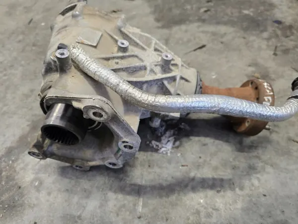 Ford Edge 15-18 Framaxelreducerare OEM G2GP-7L486-AE image 3