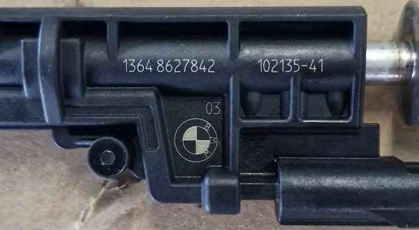 Iniettore carburante BMW X5 2013- Bosch 0 261 500 262 image 4