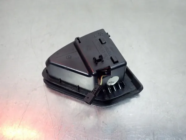 Asbak Rechter Achterdeur OEM A211810130 Mercedes image 3