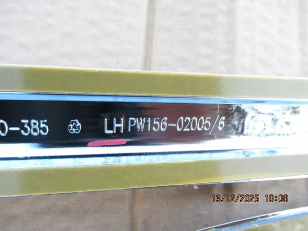 Ensemble de garniture de porte chromée Corolla E21 TS Sedan Toyota OE image 3