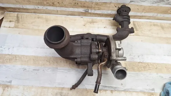 Turbo CITROEN XSARA 53041015096 2.0L 80kW 2003 image 5