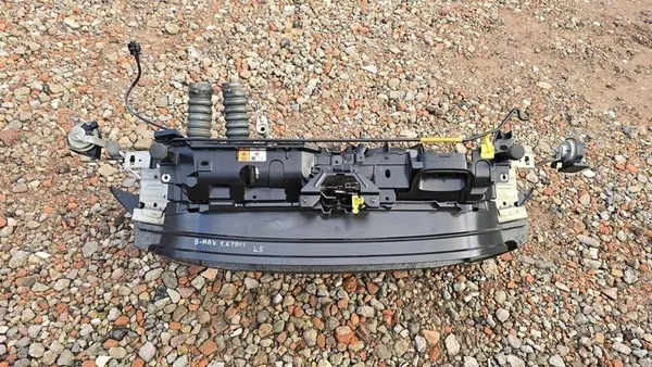 Para-choque dianteiro completo Ford B-Max 1.6 TDCI OEM 8V51-8C607-CG image 8