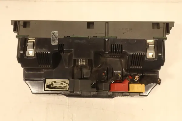AUDI A6 C6 Climate Control Panel 4F1820043H image 5