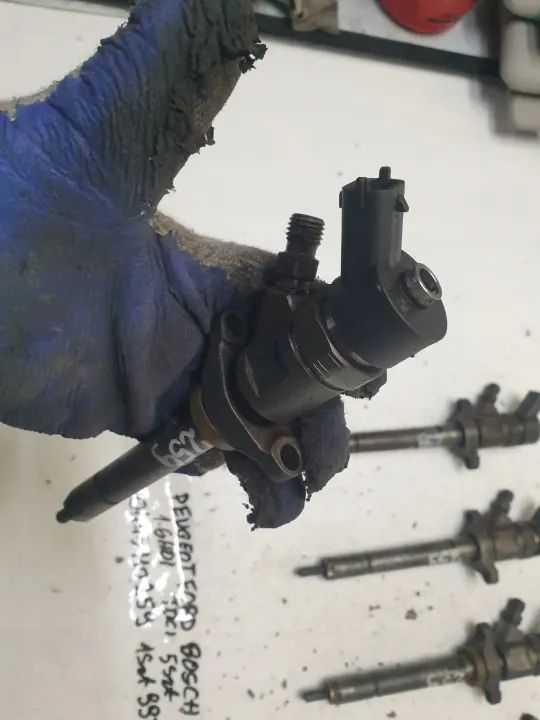 Suutin OEM 0445110259 Peugeot 1.6 HDI Ford 1.6 TDCI image 4