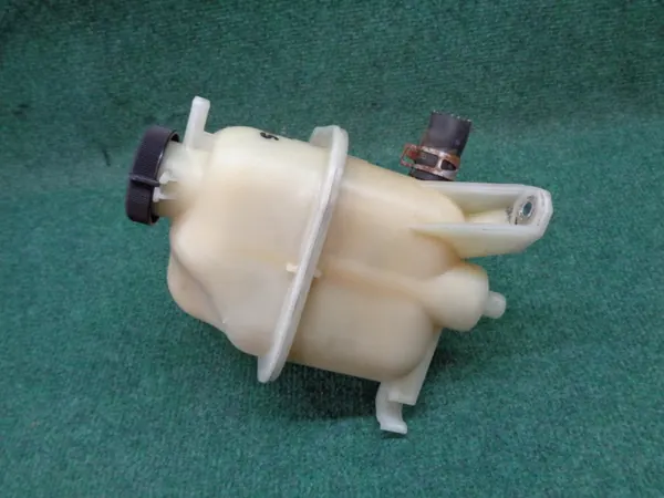 Expansionstank OEM ZBIORNIK WYR. S.SX4 2.0DDIS image 3