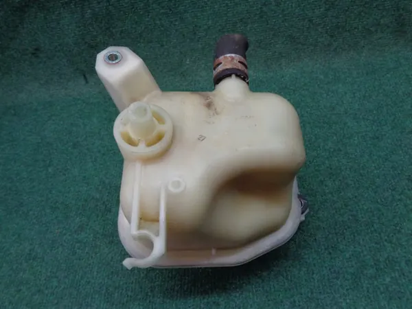 Expansionstank OEM ZBIORNIK WYR. S.SX4 2.0DDIS image 4