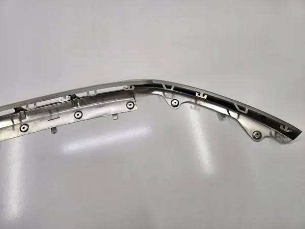 OEM 4G0807733 Spoiler pare-chocs Audi A6 C7 Allroad image 9