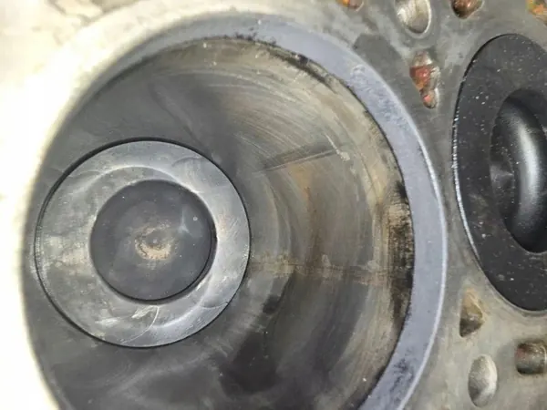 Bloco motor OEM 11468R para Nissan Navara D23 2017 image 10