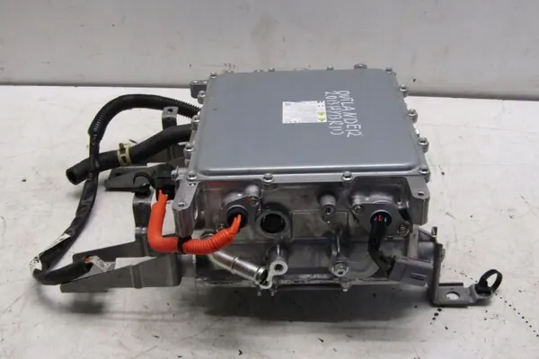 Mitsubishi OE Växelriktare W005T70271 för Outlander III 2.0L image 2