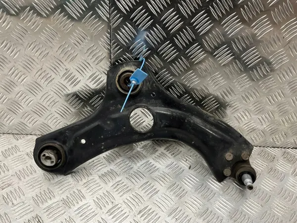 Triangle de suspension droit avant OEM 545042511R Renault Clio V image 2