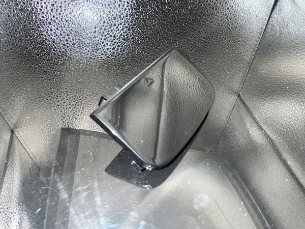 Copertura gancio traino anteriore BMW 7 E65 E66 OEM 51117142166 image 4