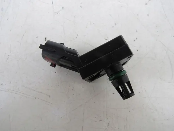 Volvo OE Pressure Sensor 31 303 974 image 2