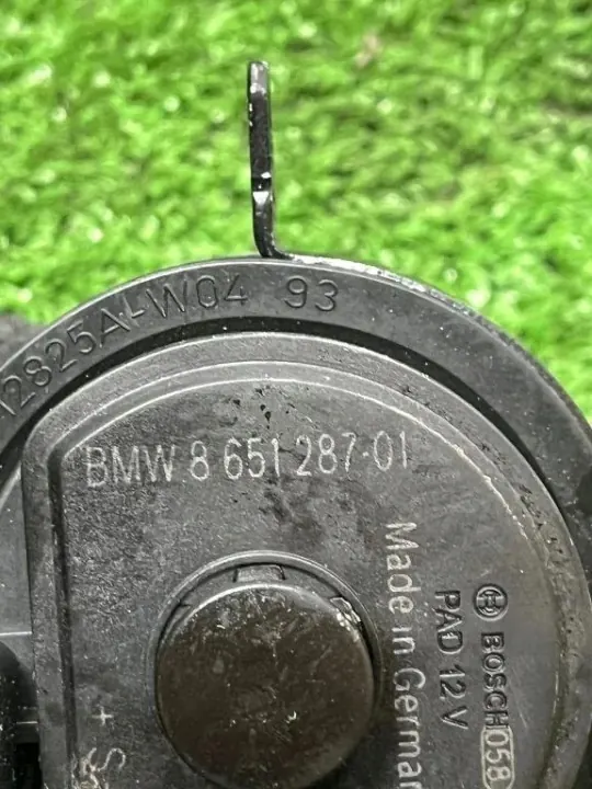 Pompe de circulation d'eau BMW OEM 8651287 - Occasion image 3