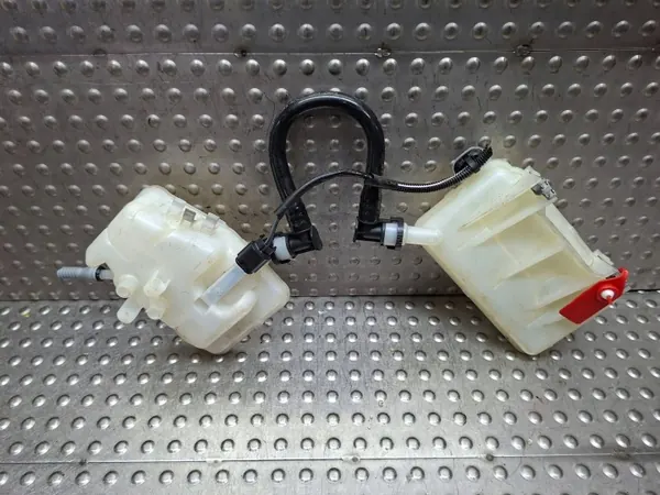 Depósito de líquido de travões OEM S26301905 Renault image 4