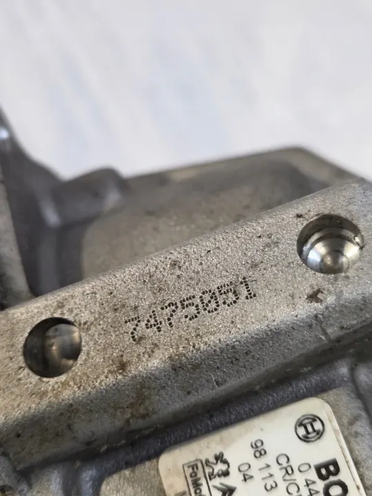 Pompe à injection Opel Grandland X 1.6 BlueHDI OEM 9811347380 image 8
