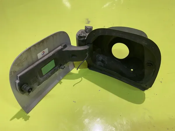 Tankklep OEM 13461779 voor Citroën C3 Aircross image 4