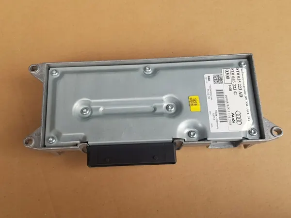 Audi OEM 8T0035223AD Ljudförstärkare - Begagnad Testad image 5
