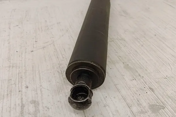 Oikea tavaratilan aktuaattori VW TOUAREG 7L6827550C image 3