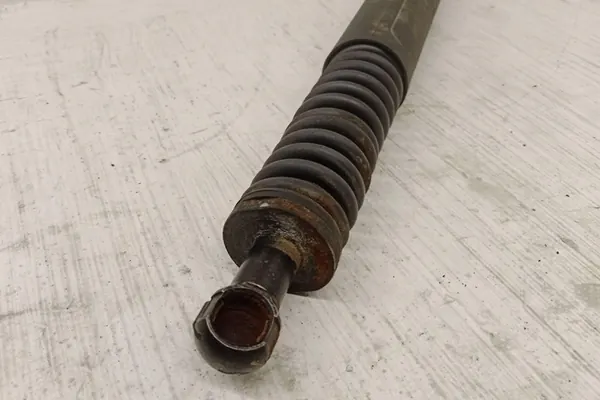 Oikea tavaratilan aktuaattori VW TOUAREG 7L6827550C image 4