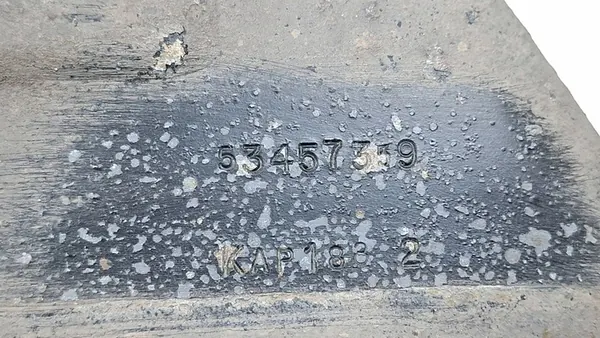 Montage de réservoir AdBlue Jeep Compass 2019 53457359 image 5