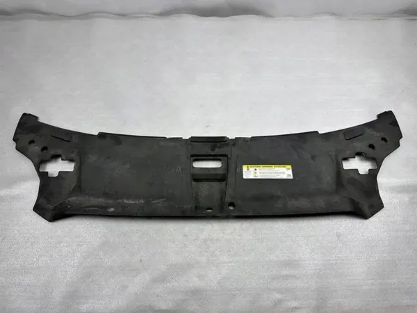 Framtill bältesskydd OEM 4H0807081 för Audi A8 D4 image 3