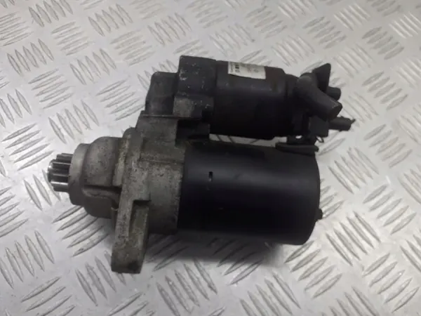 Motor de arranque VW Polo 9N 1.2 image 2