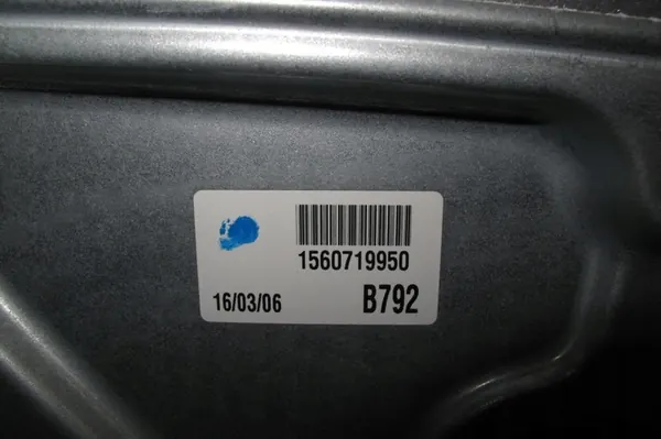 ALFA ROMEO 159 Höger Framdörr Grigio Stromboli Met. HWB VR. 651 image 9