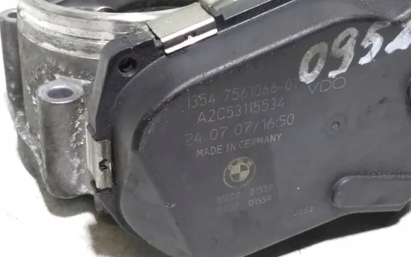 Carburateur BMW 3 (E90) 2.0L benzine 2011 OEM image 2